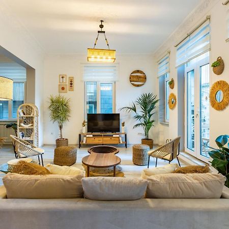 شقة Exceptional Flat 1 Min To Metro & Galata Tower اسطنبول المظهر الخارجي الصورة