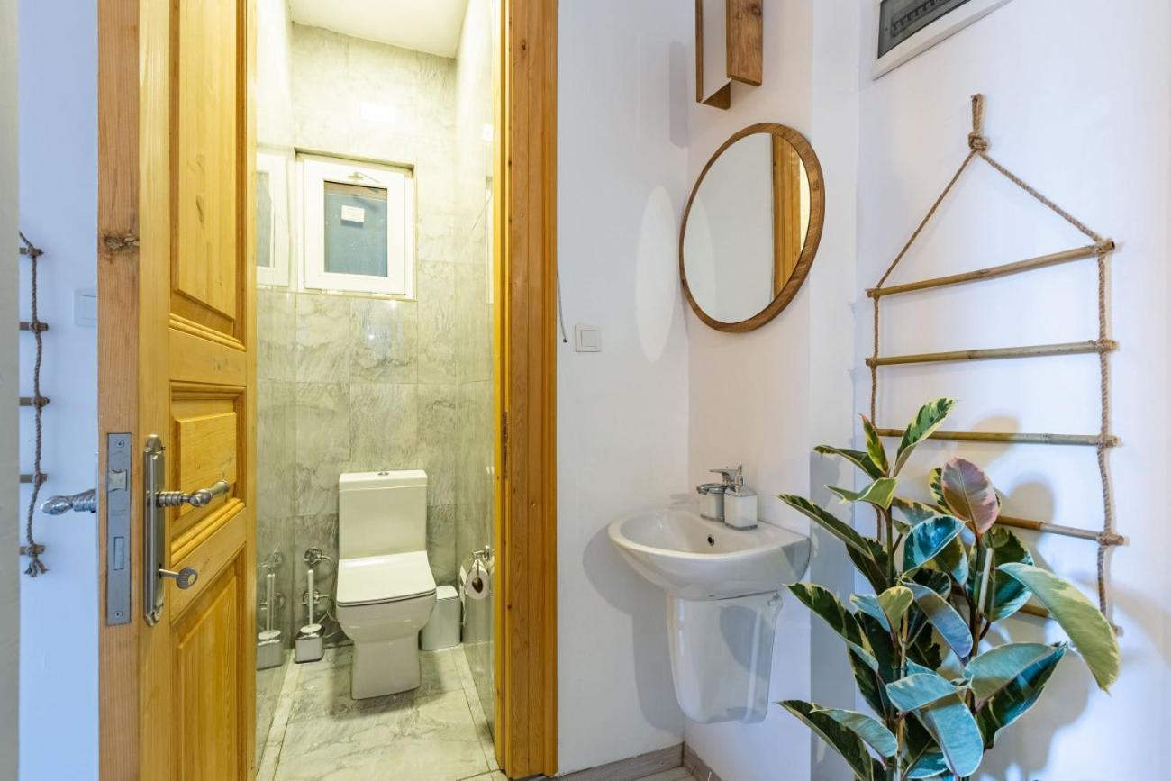 شقة Exceptional Flat 1 Min To Metro & Galata Tower اسطنبول المظهر الخارجي الصورة