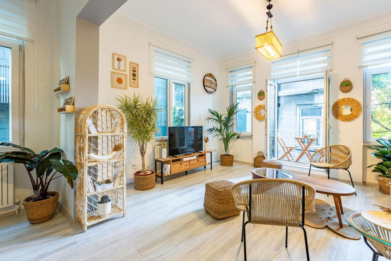 شقة Exceptional Flat 1 Min To Metro & Galata Tower اسطنبول المظهر الخارجي الصورة
